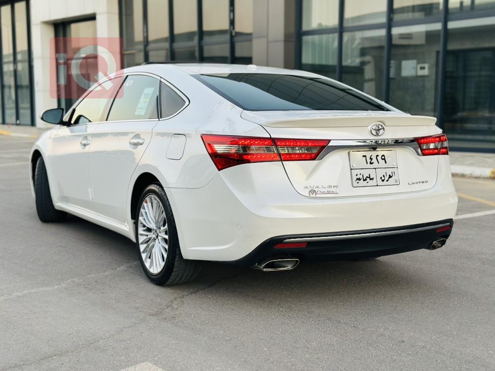 Toyota Avalon